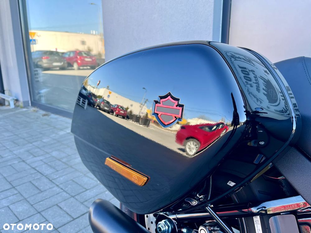 Harley-Davidson Softail Low Rider - 21