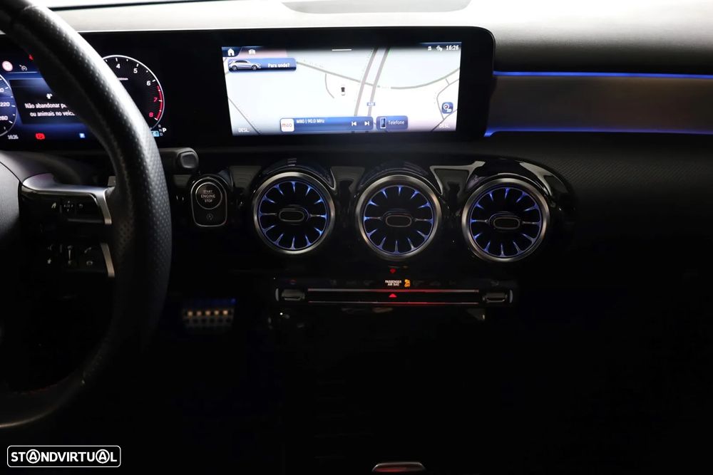 Mercedes-Benz A 200 AMG Line Aut. - 46