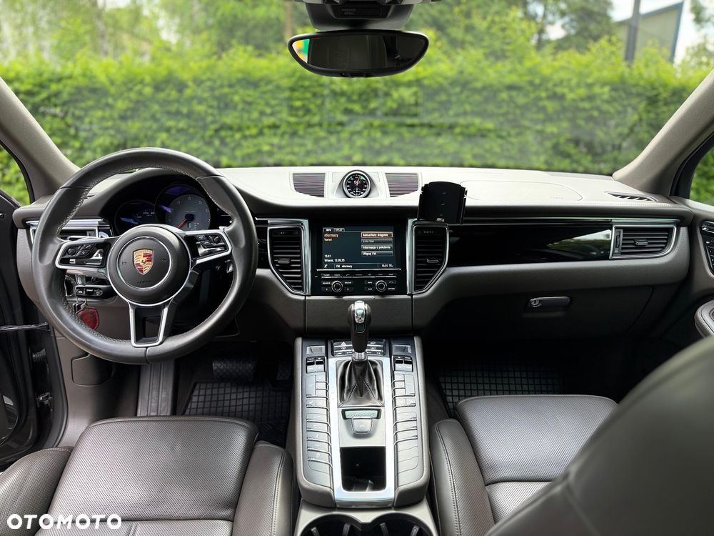 Porsche Macan S - 14