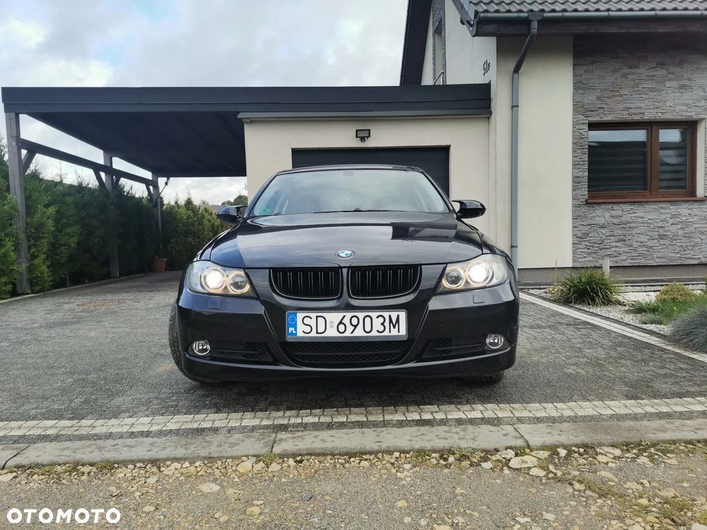 BMW Seria 3 320i - 7