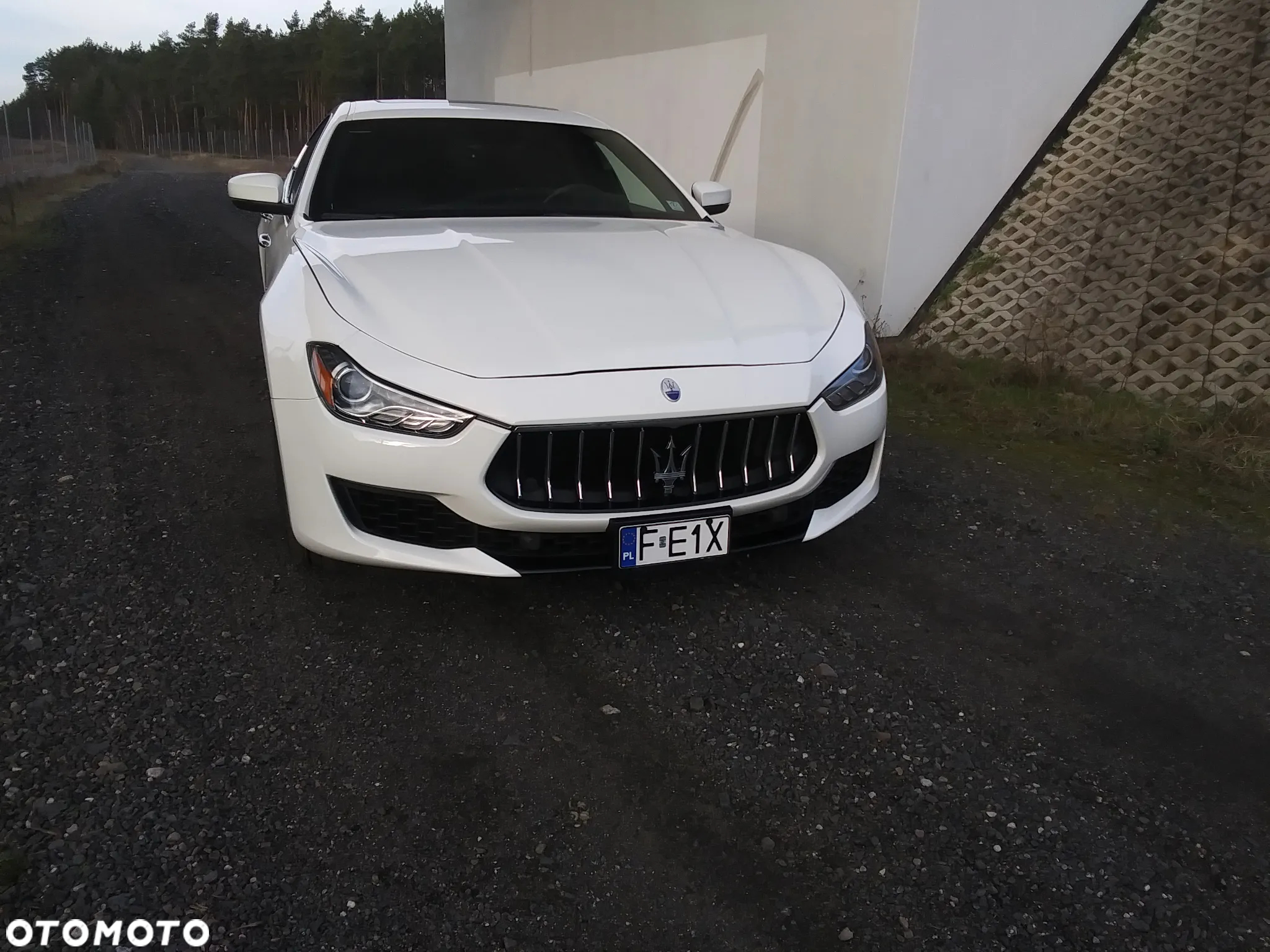 Maserati Ghibli Standard - 15
