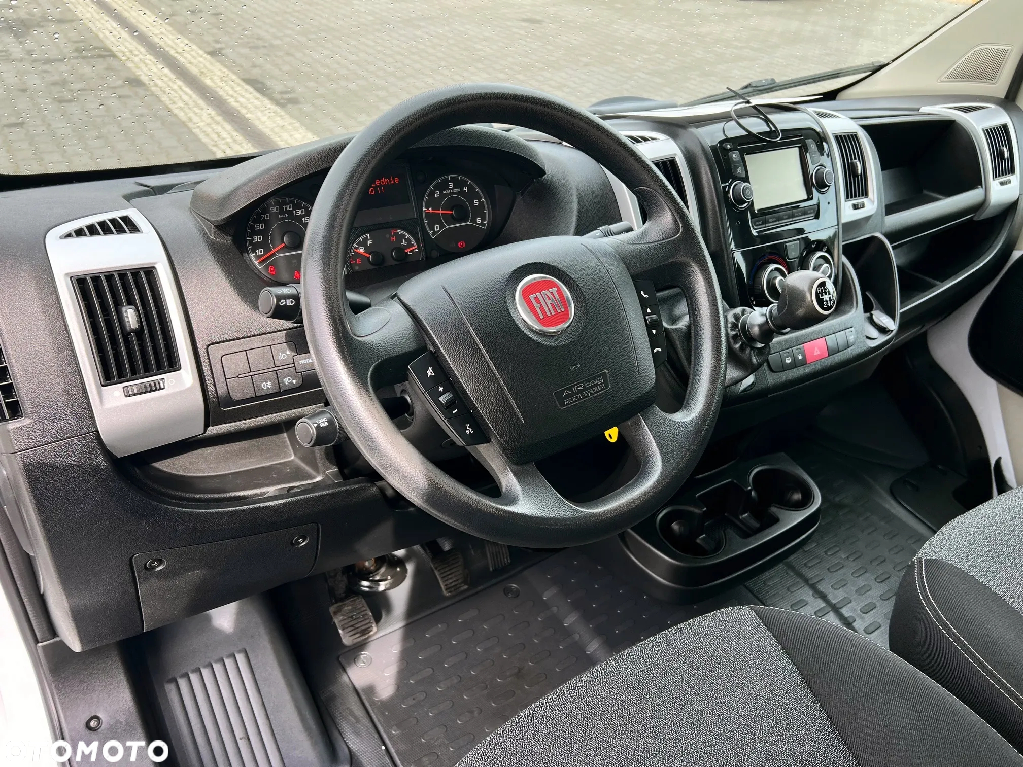 Fiat Ducato Brygadówka Doka 7-miejsc + Skrzynia - 8
