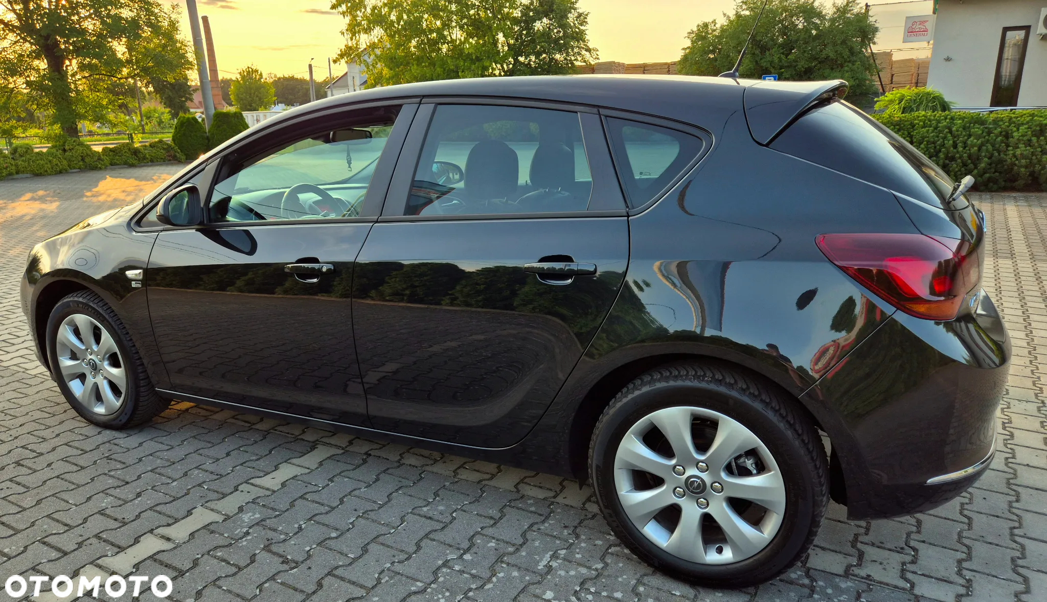 Opel Astra 1.7 CDTI DPF 150 Jahre - 30