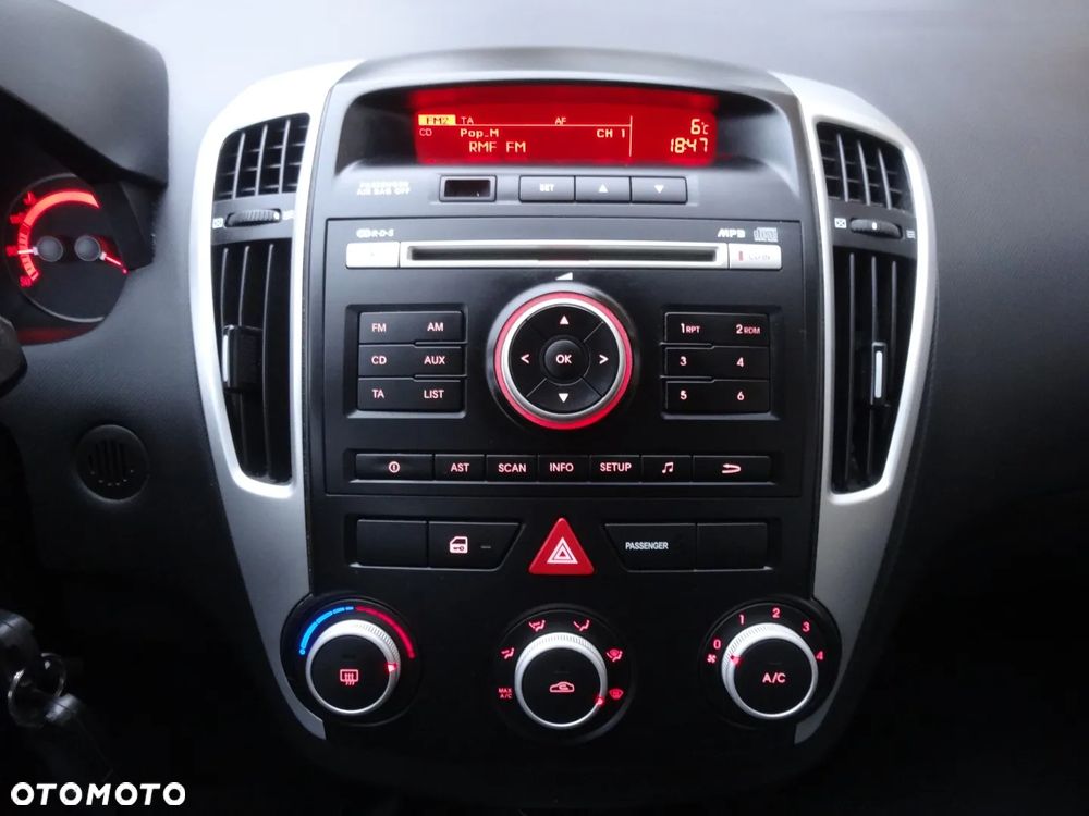 Kia Ceed Cee'd 1.4 M - 25