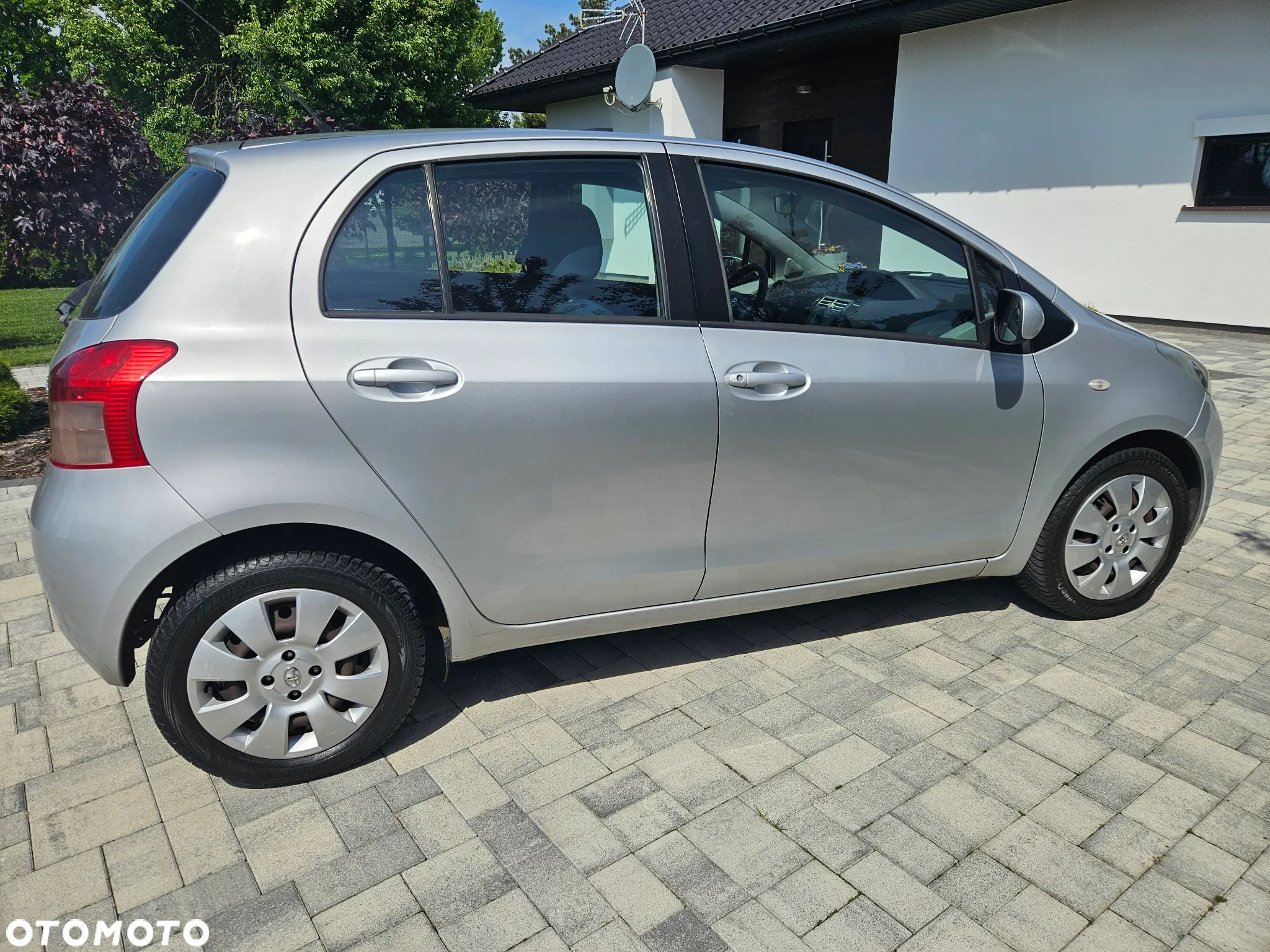 Toyota Yaris 1.3 Sol - 28