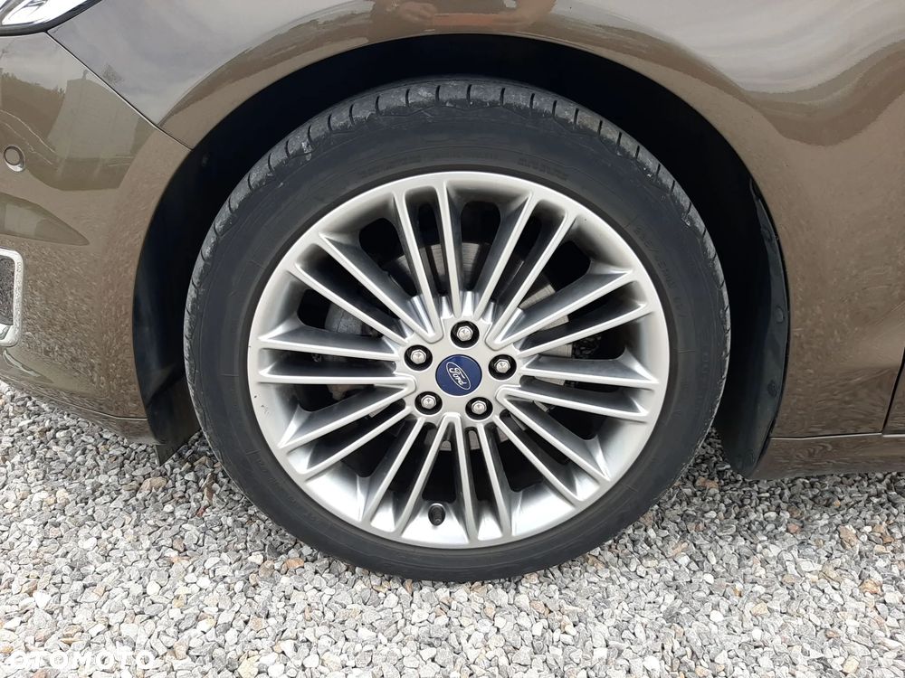 Ford Mondeo 2.0 Hybrid Vignale - 9