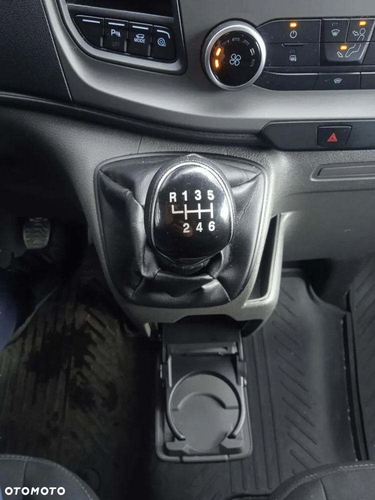 Ford Transit Custom - 23