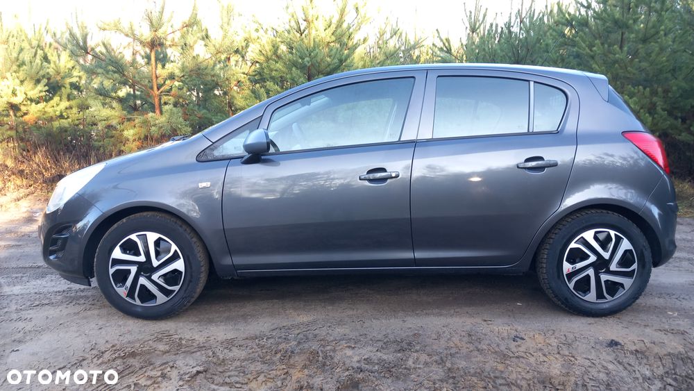 Opel Corsa 1.2 16V Edition - 12