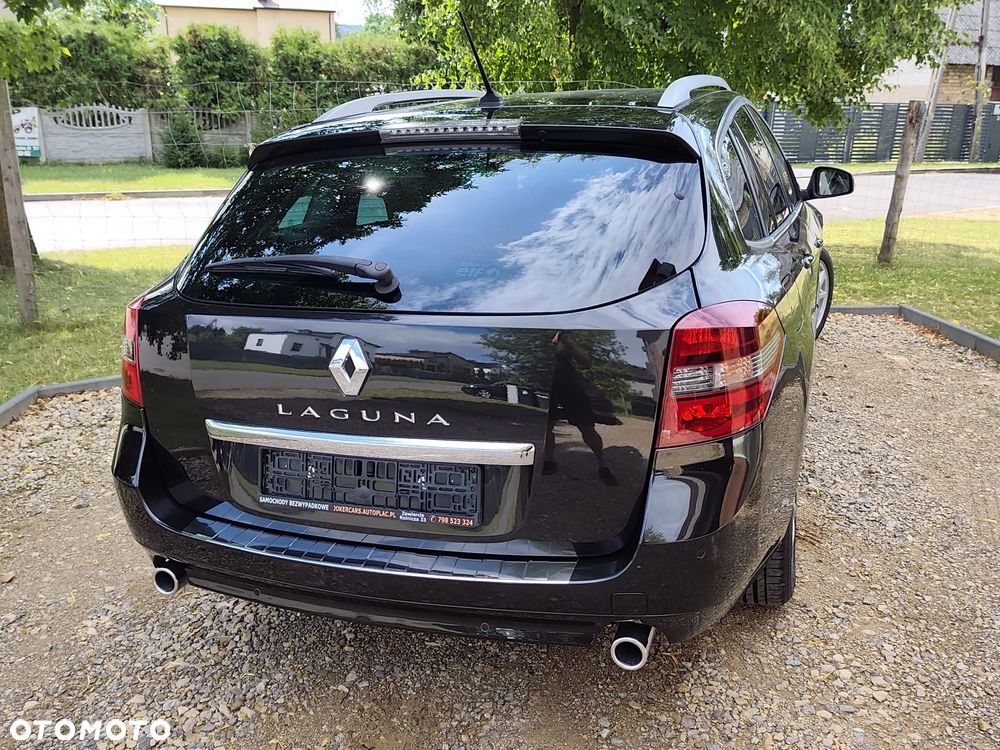Renault Laguna dCi 180 FAP Initiale - 19