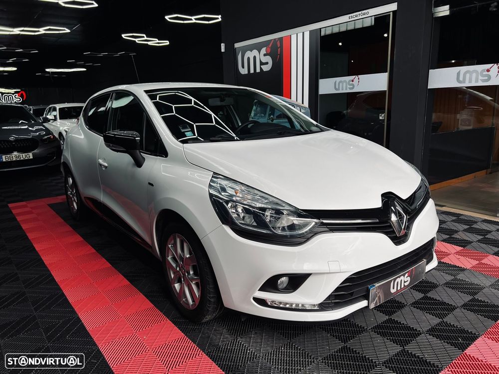 Renault Clio 0.9 TCe Limited Bi-Fuel - 1