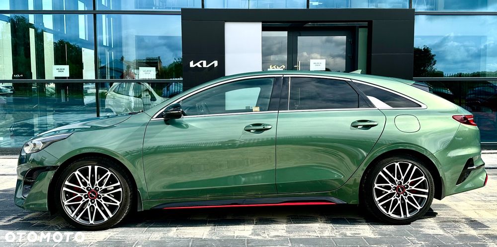 Kia ProCeed 1.6 T-GDI GT DCT - 4