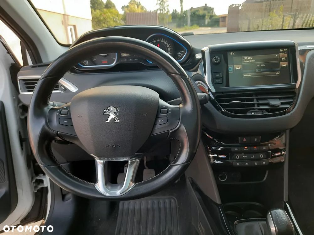 Peugeot 2008 - 22