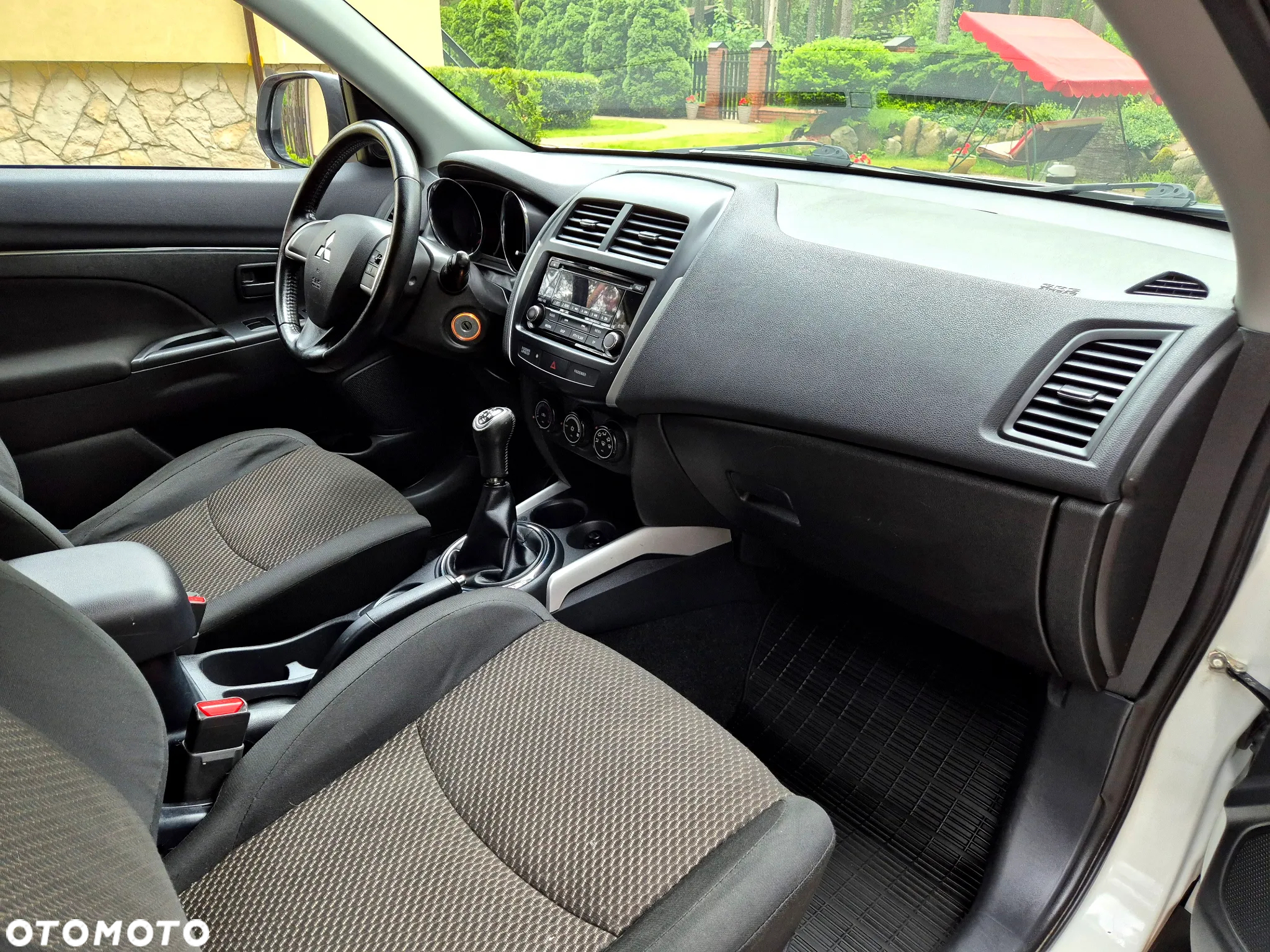 Mitsubishi ASX 1.6 Black Edition - 23
