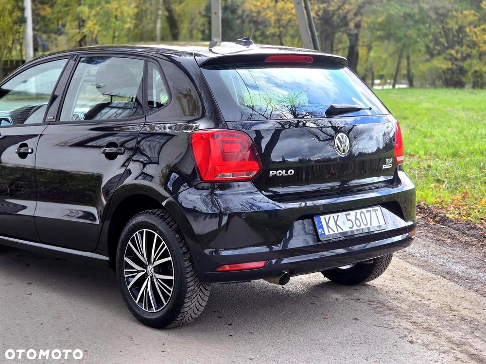 Volkswagen Polo 1.4 TDI Blue Motion Technology Allstar - 16