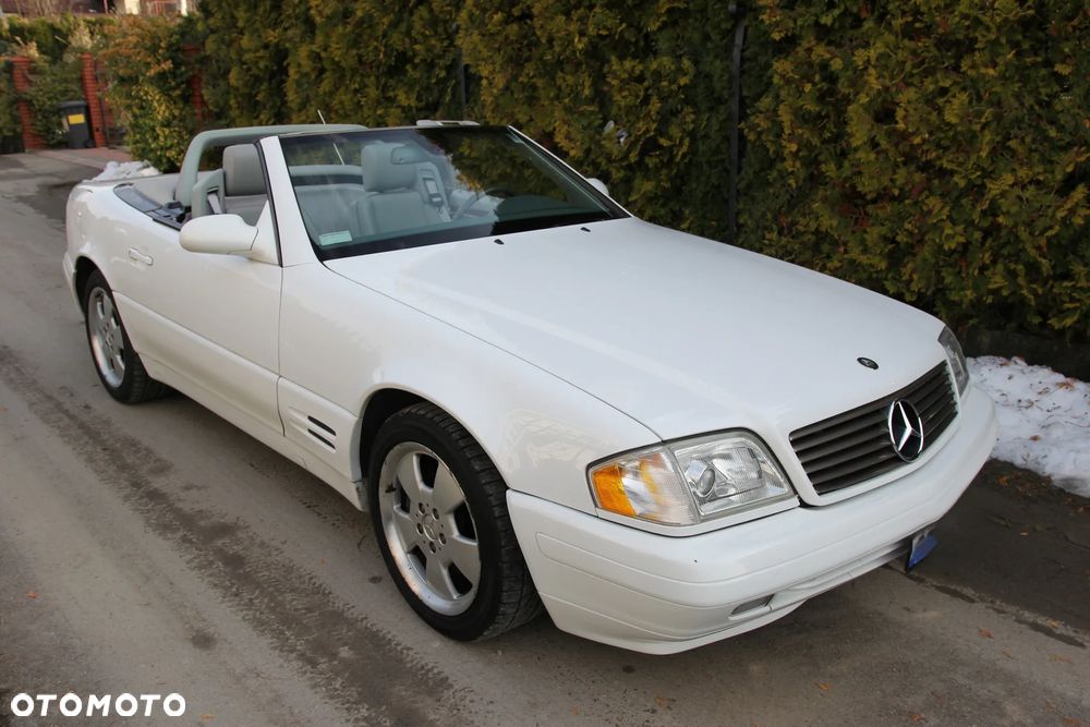 Mercedes-Benz SL - 15
