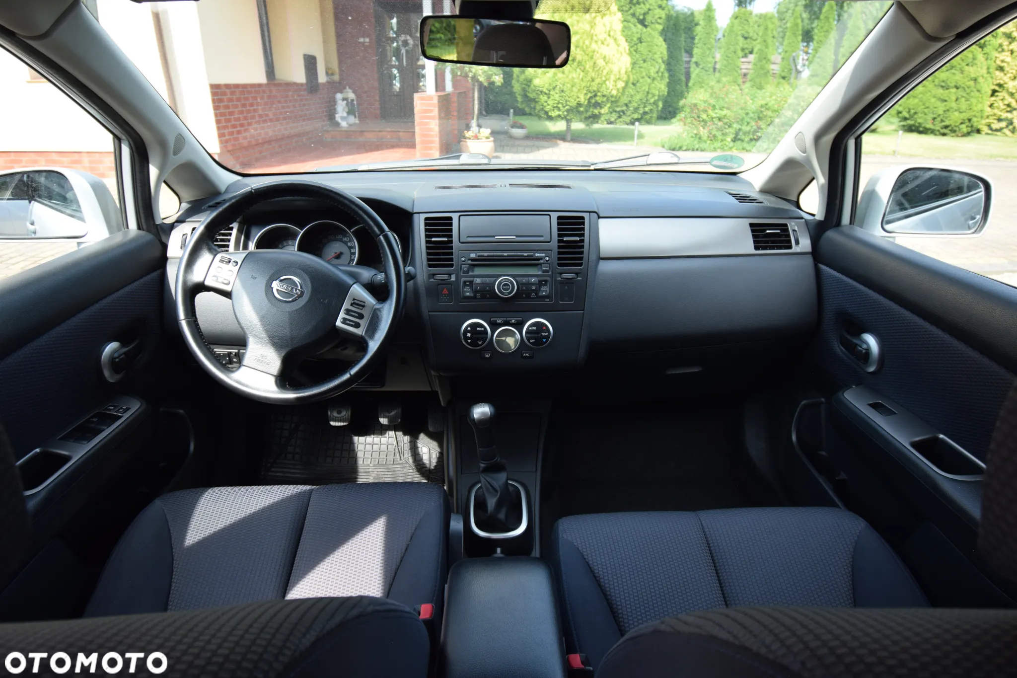 Nissan Tiida 1.6 Acenta - 16