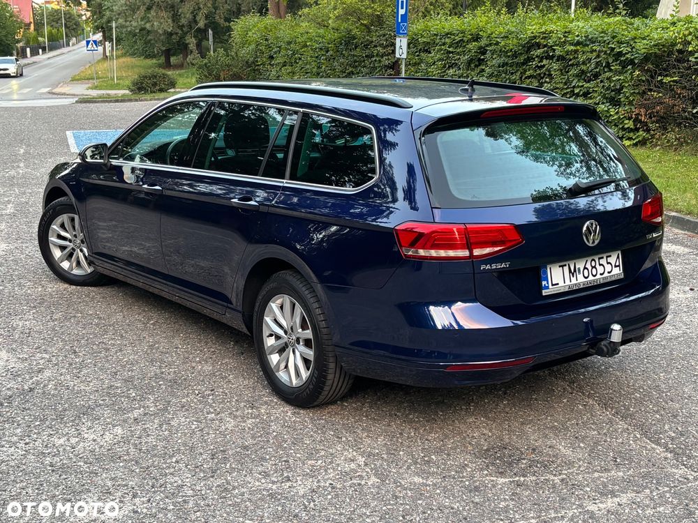 Volkswagen Passat - 24