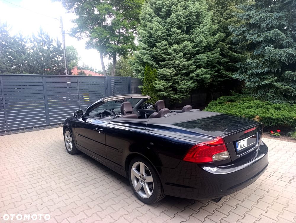 Volvo C70 D4 Momentum - 4