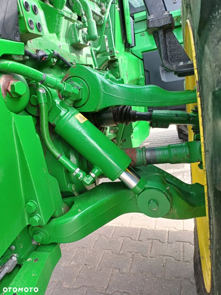 John Deere 8R310 - 21