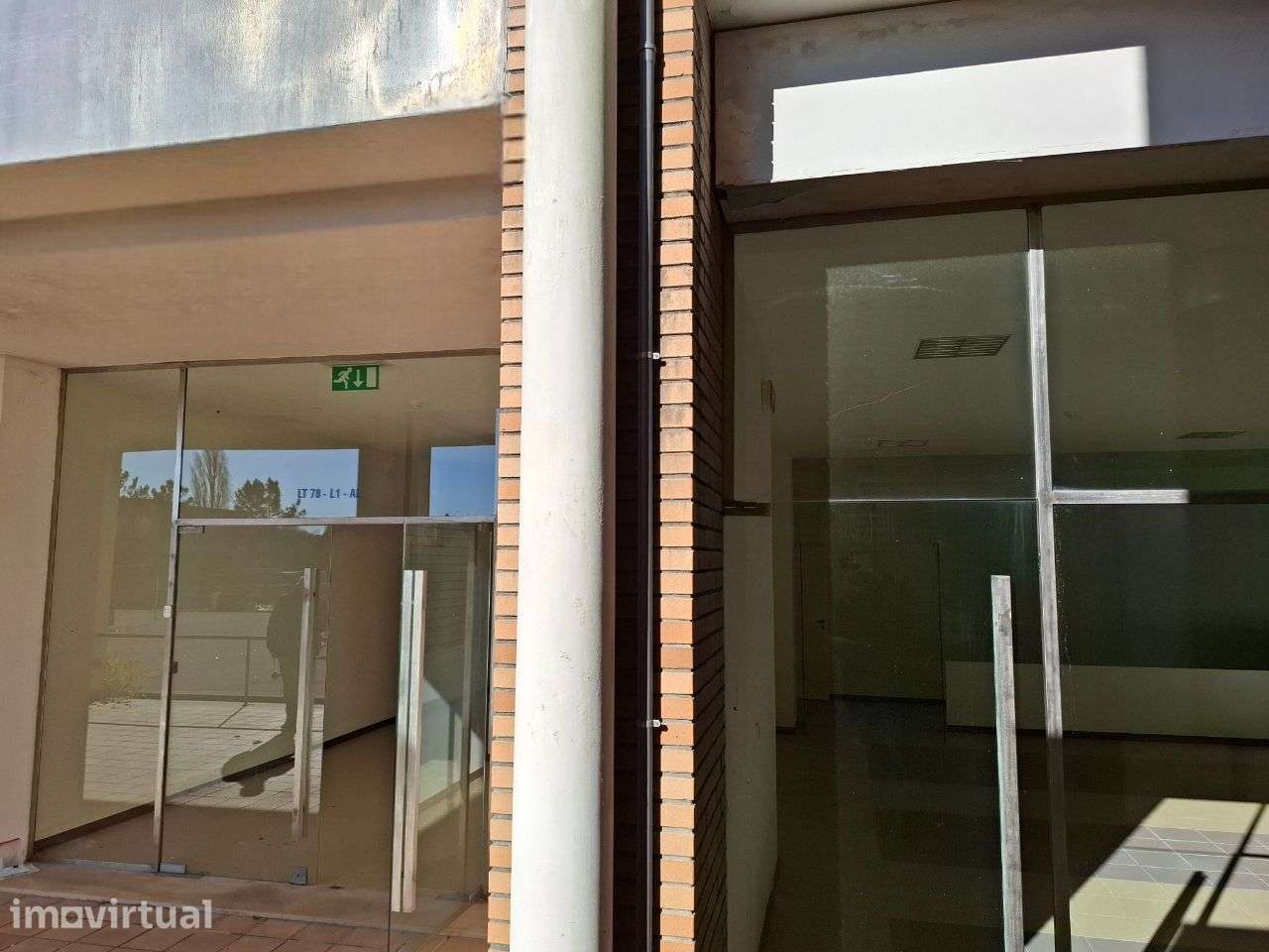 Quinta da Barca - Loja com 250 m2 - Grande imagem: 5/42