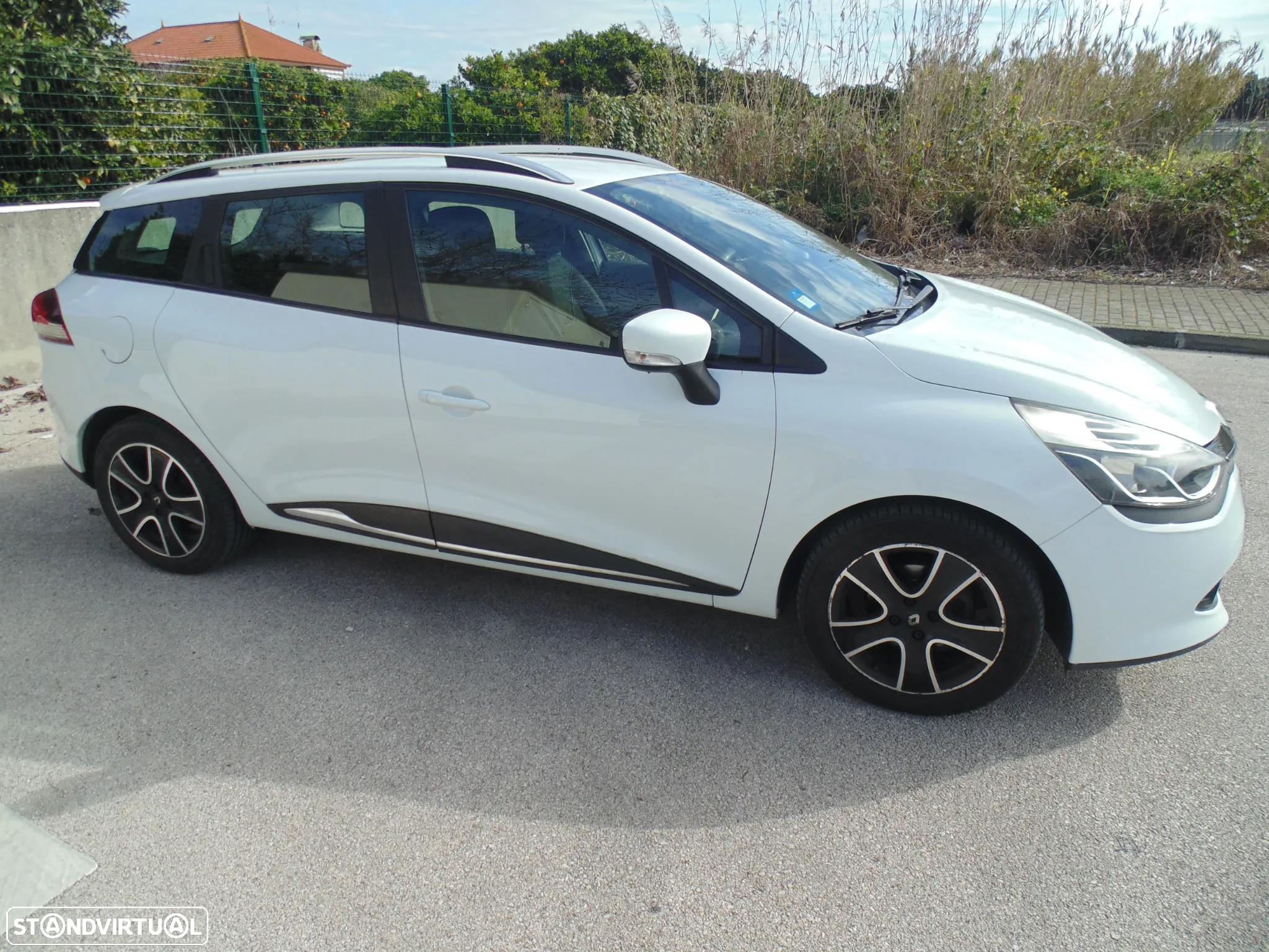 Renault Clio Sport Tourer 0.9 TCE Dynamique S - 6