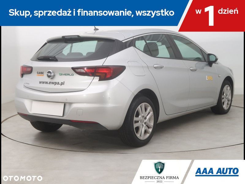 Opel Astra - 6