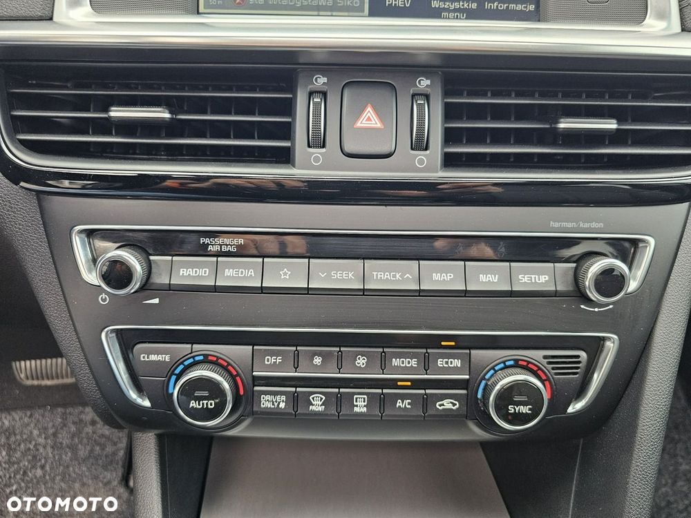Kia Optima - 37