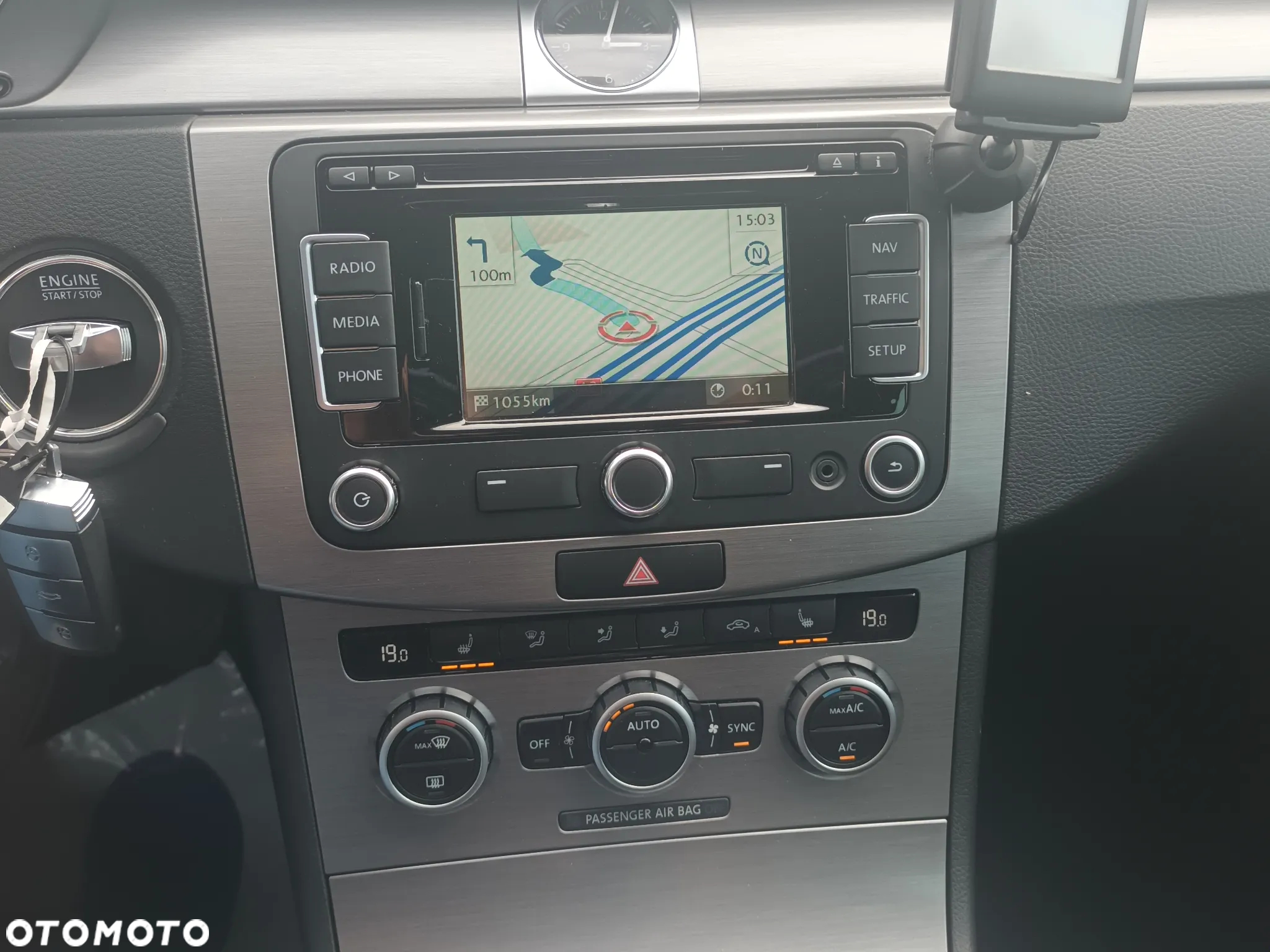 Volkswagen Passat 2.0 TDI Comfortline - 27