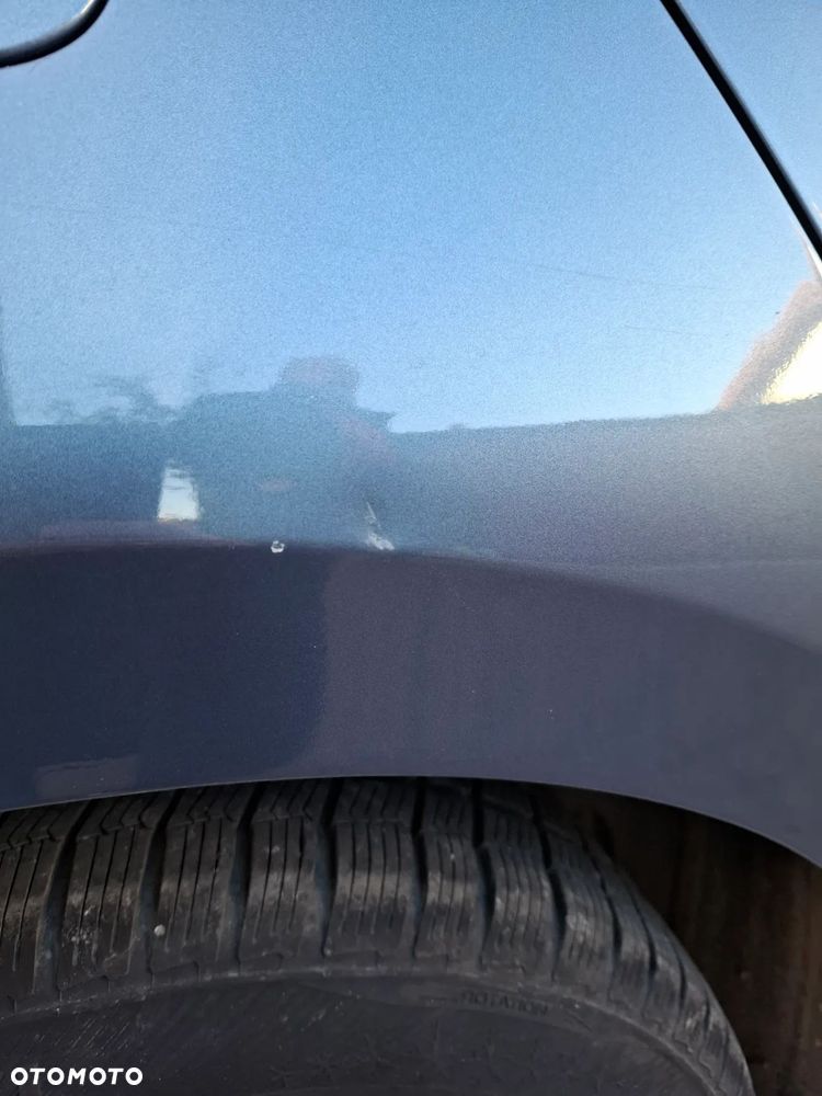 Volkswagen Passat - 11