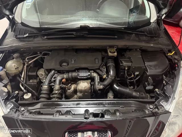 Peugeot 308 1.6 HDi Active — fotografia 30