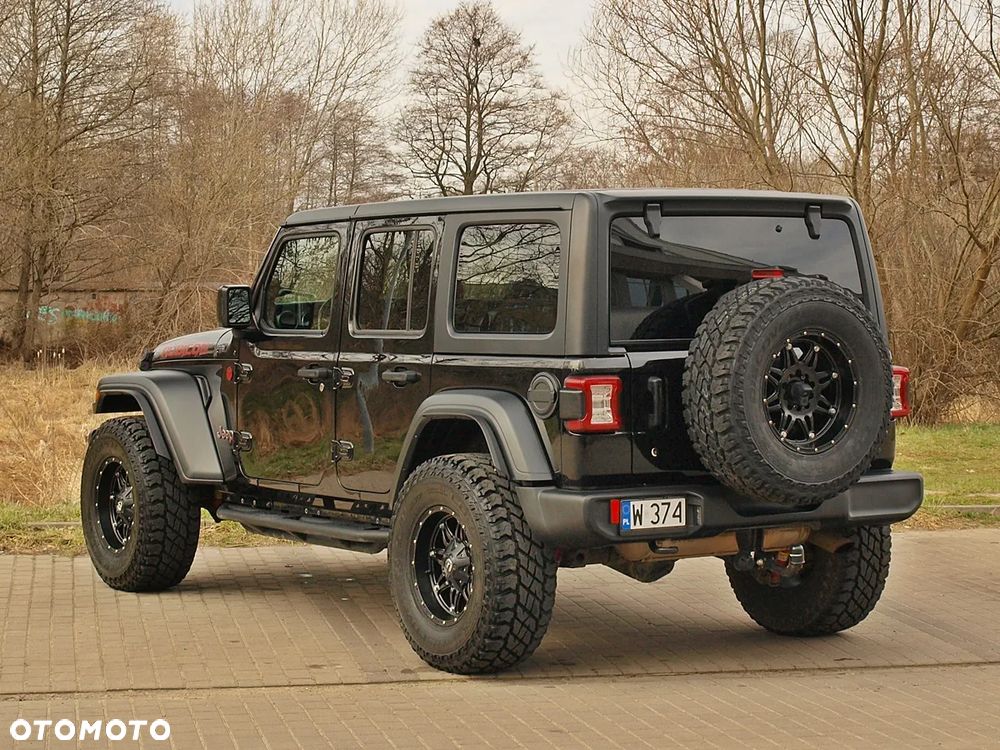 Jeep Wrangler - 9