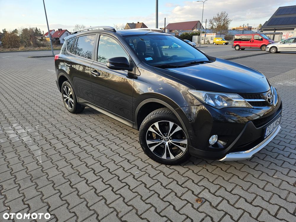 Toyota RAV4 2.0 D-4D Premium 4x2 - 4