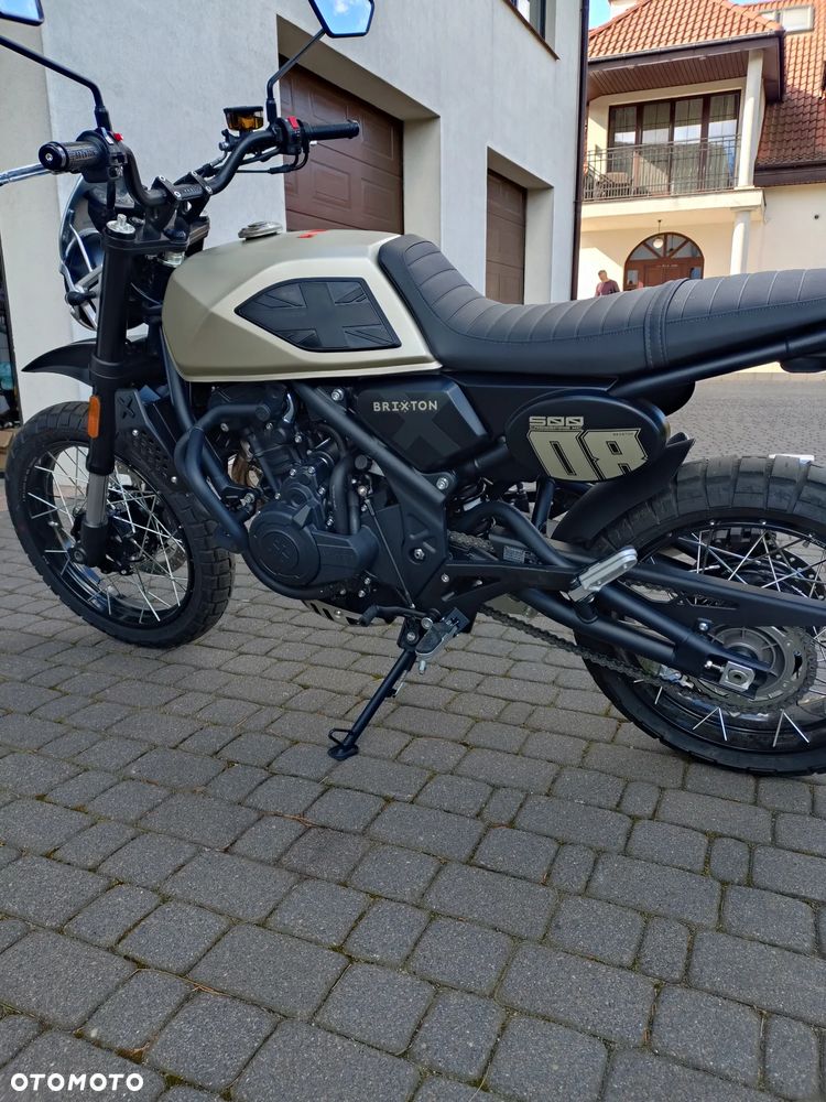 Brixton Crossfire - 11