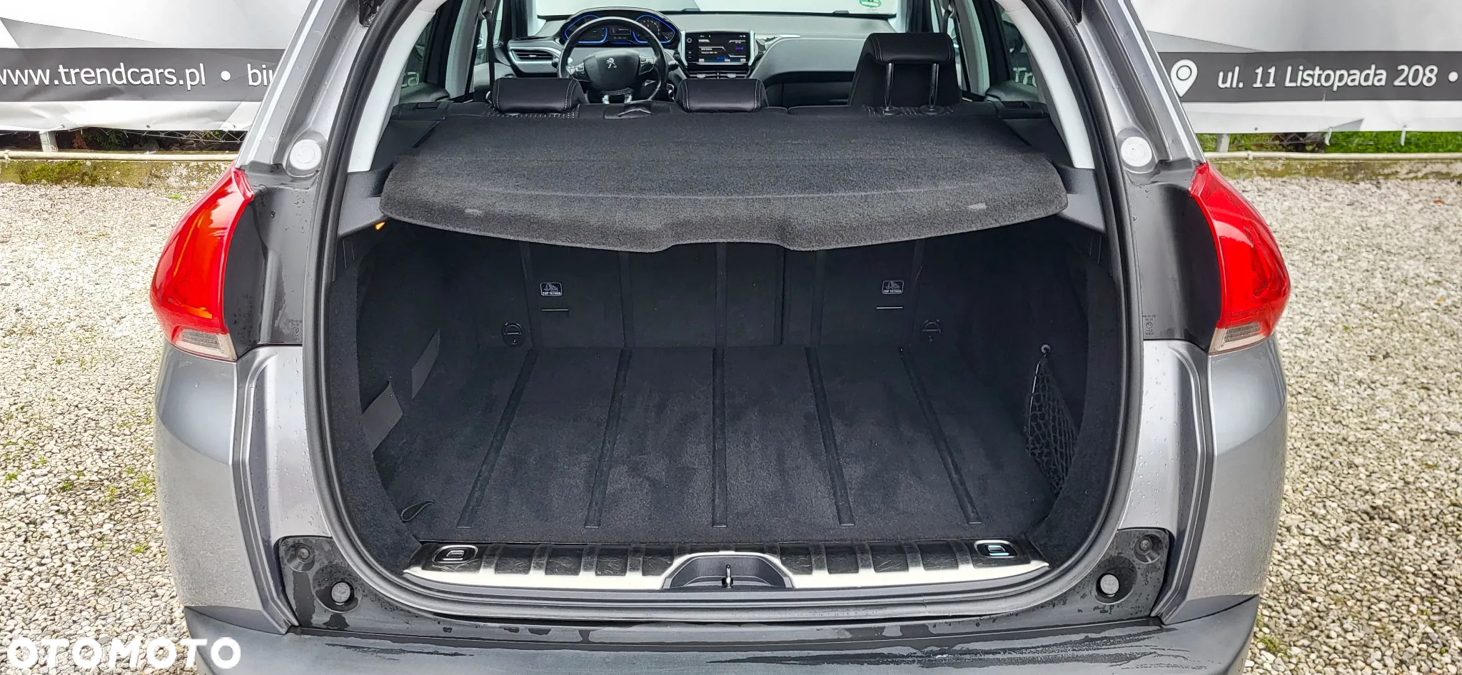 Peugeot 2008 1.6 e-HDi Allure S&S - 23