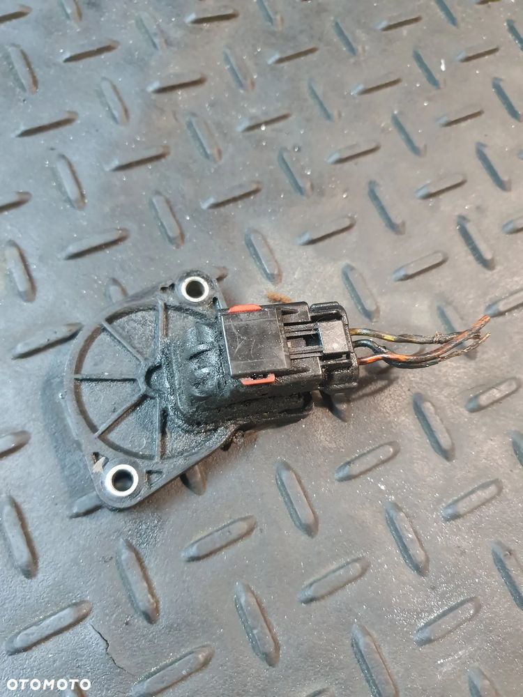 CZUJNIK WAŁKA ROZRZĄDU DODGE CARAVAN IV - 1