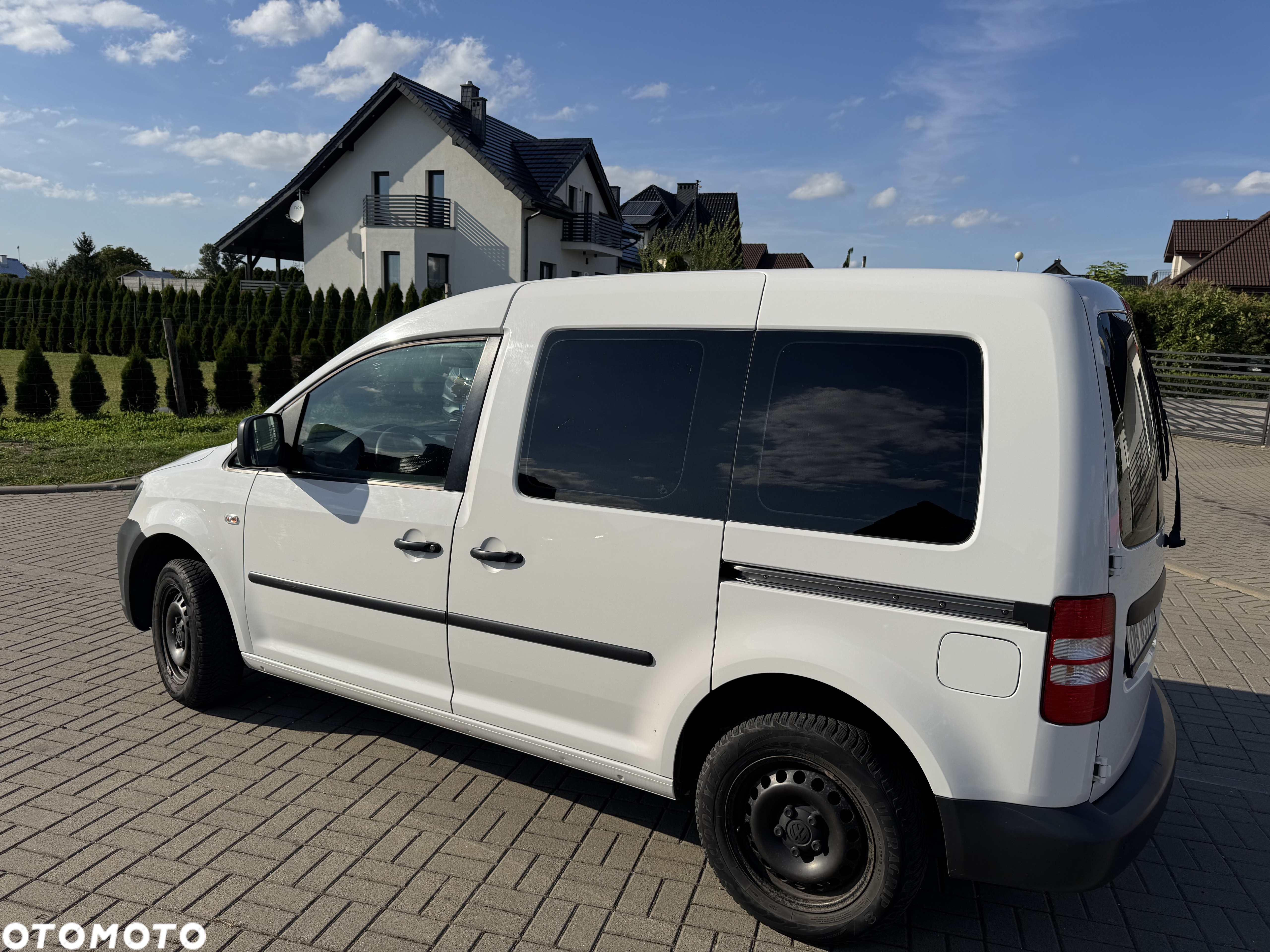 Volkswagen Caddy 1.6 TDI Comfortline - 11