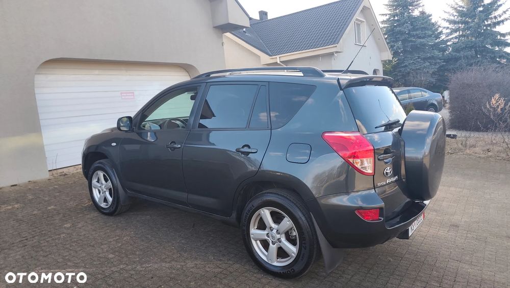 Toyota RAV4 2.0 4x4 Automatik Executive - 36