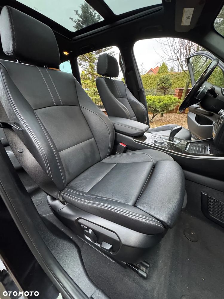 BMW X3 xDrive28i Sport-Aut M Sport - 38