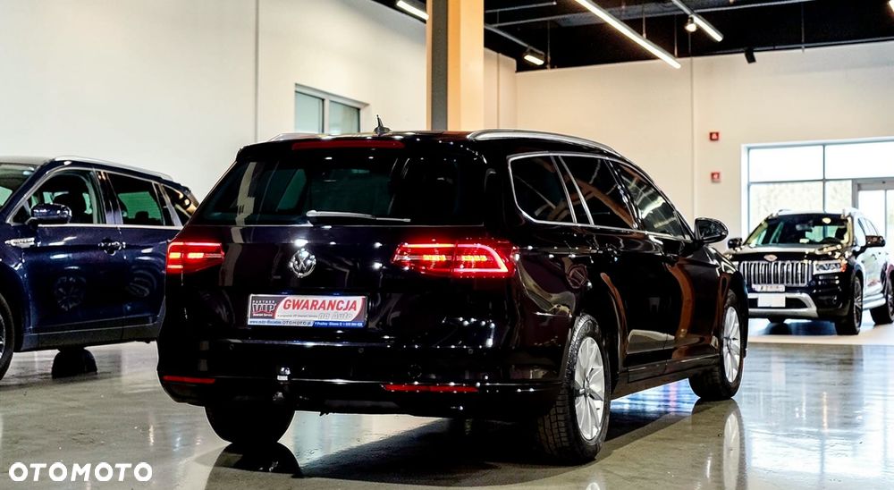 Volkswagen Passat 1.6 TDI (BlueMotion Technology) DSG Comfortline - 6