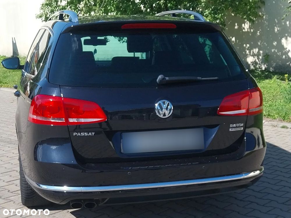 Volkswagen Passat - 15