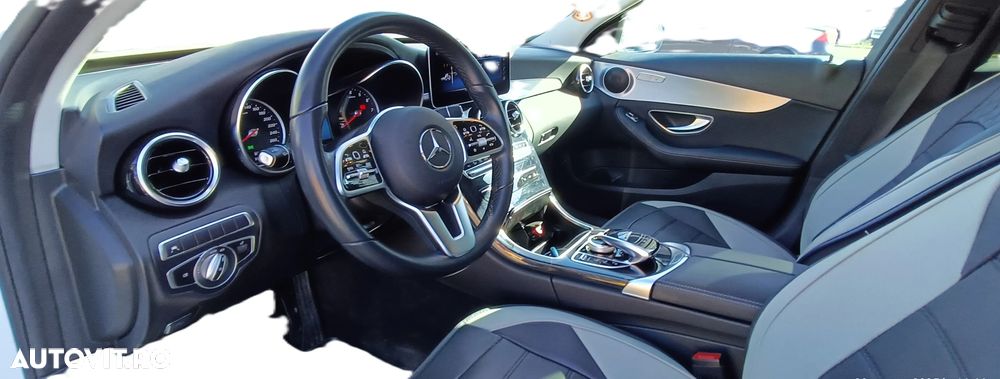 Mercedes-Benz C 300 e 4MATIC 9G-TRONIC - 11