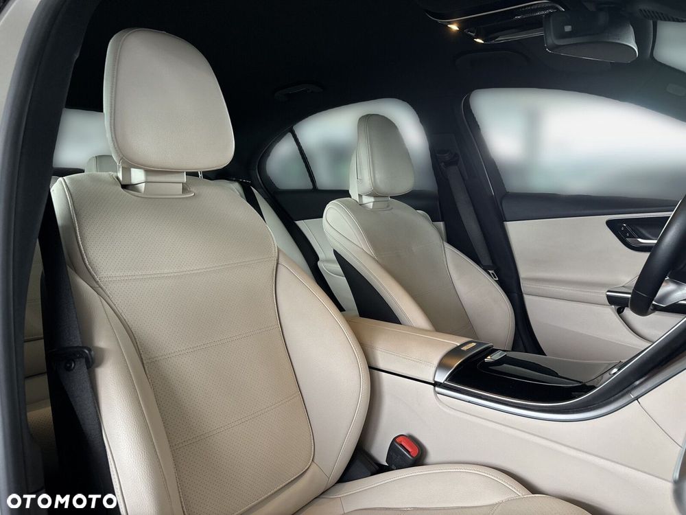 Mercedes-Benz Klasa C 220 d mHEV 4-Matic Avantgarde - 19