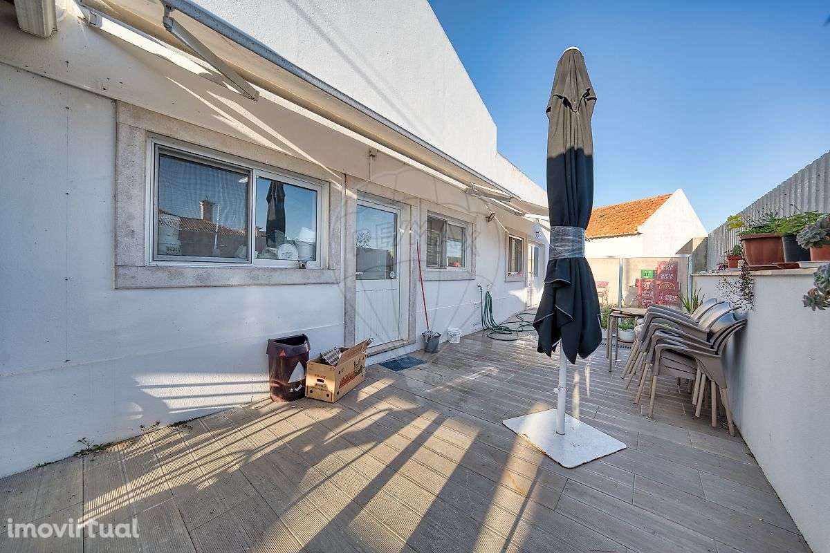 Outros - Comercial  para arrendamento - Grande imagem: 3/43