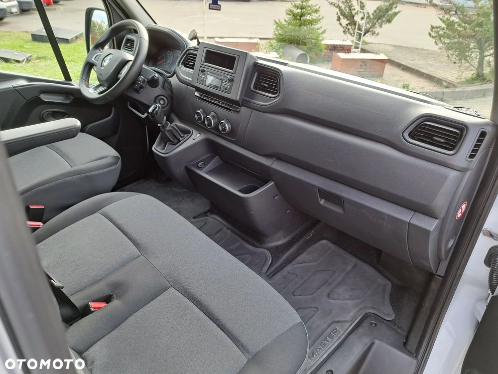 Renault Master - 17