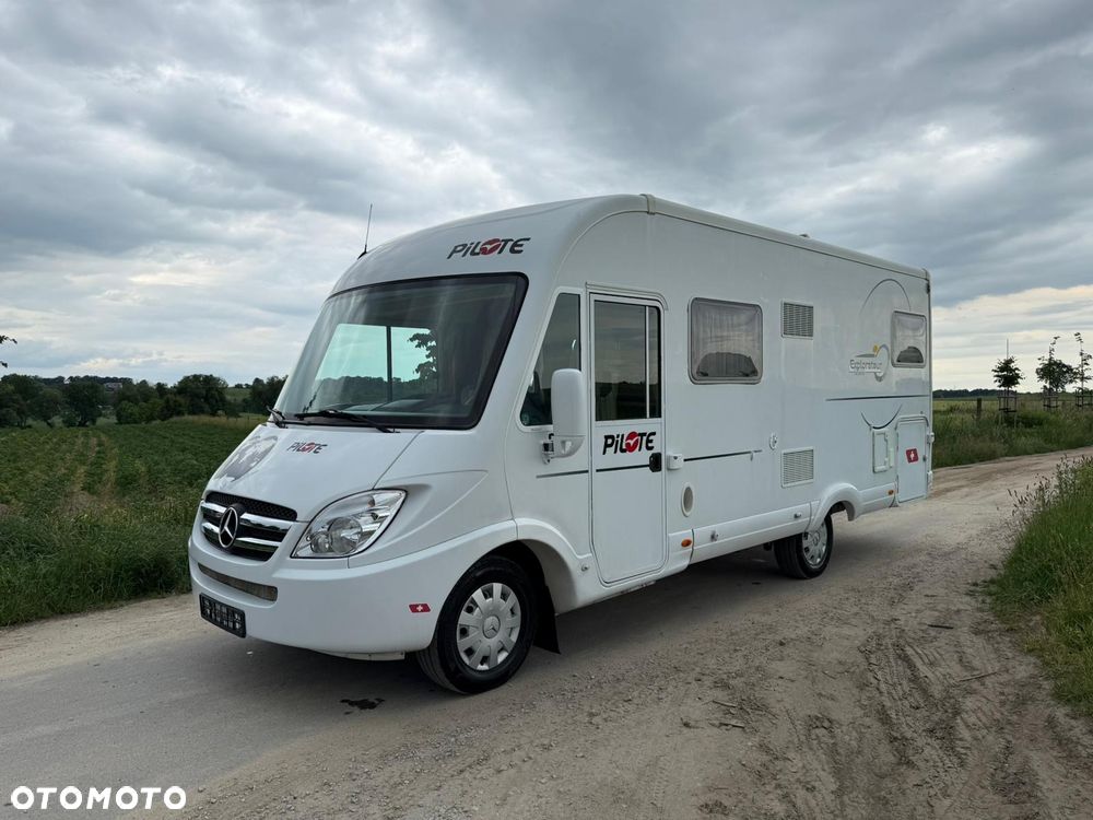 PILOTE Explorateur 703 DG - 1