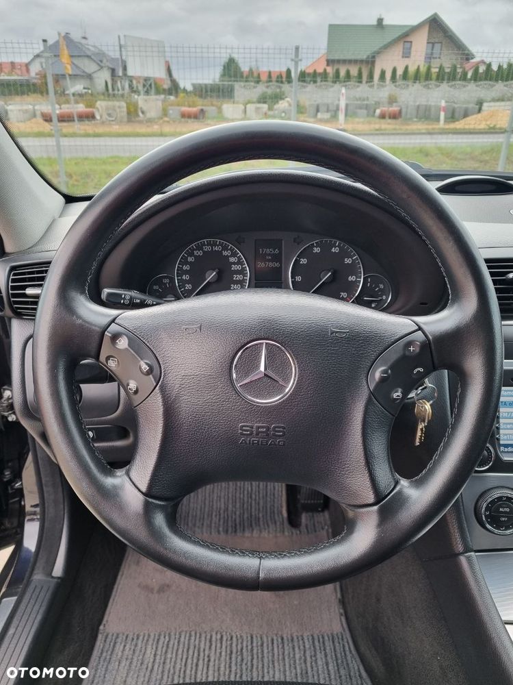 Mercedes-Benz Klasa C - 17
