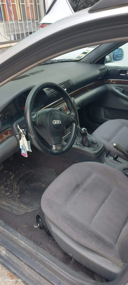 Audi A4 Avant 1.9 TDI Sport EC - 5