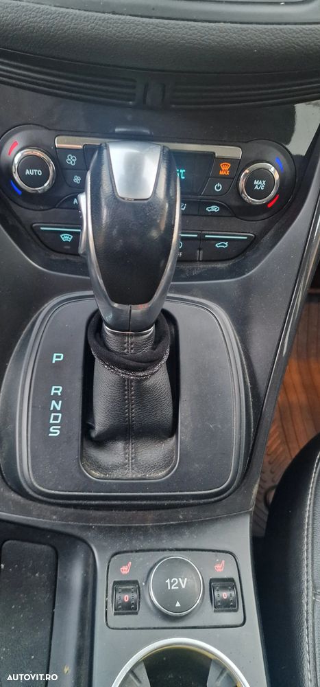 Ford Kuga 2.0 TDCi Powershift 4WD Titanium - 13