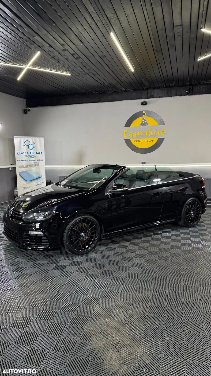 Volkswagen Golf - 6