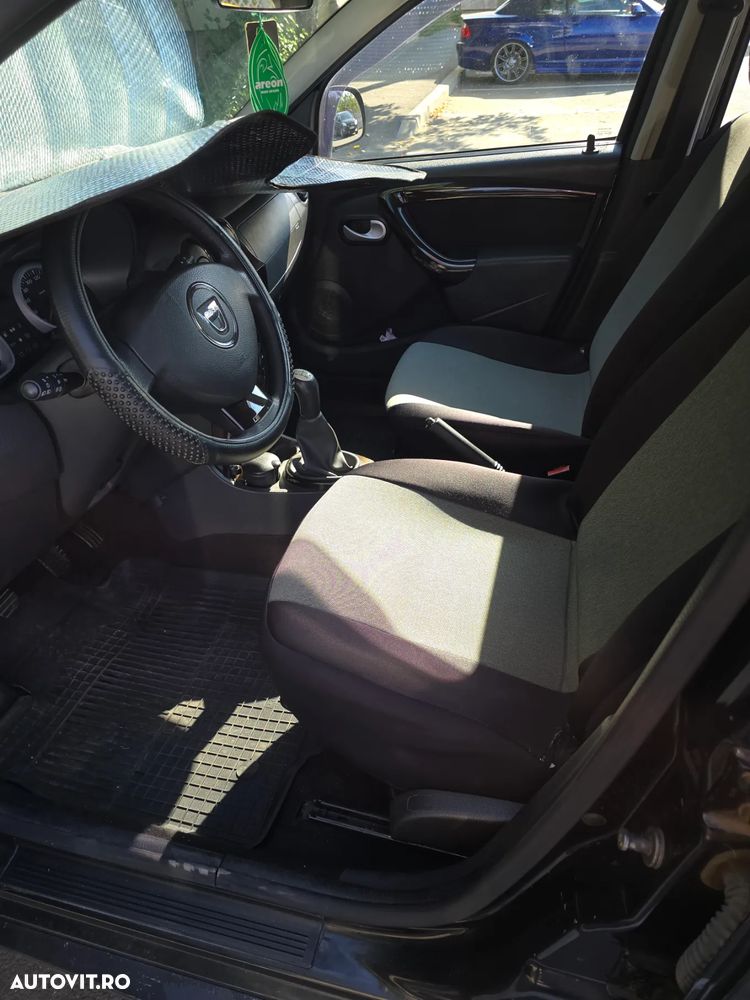 Dacia Duster 1.6 4x2 Ambiance - 4
